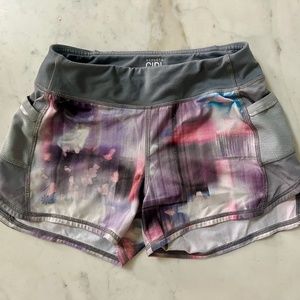 Athlete Girl Shorts - M / 8-10 - Multicolor